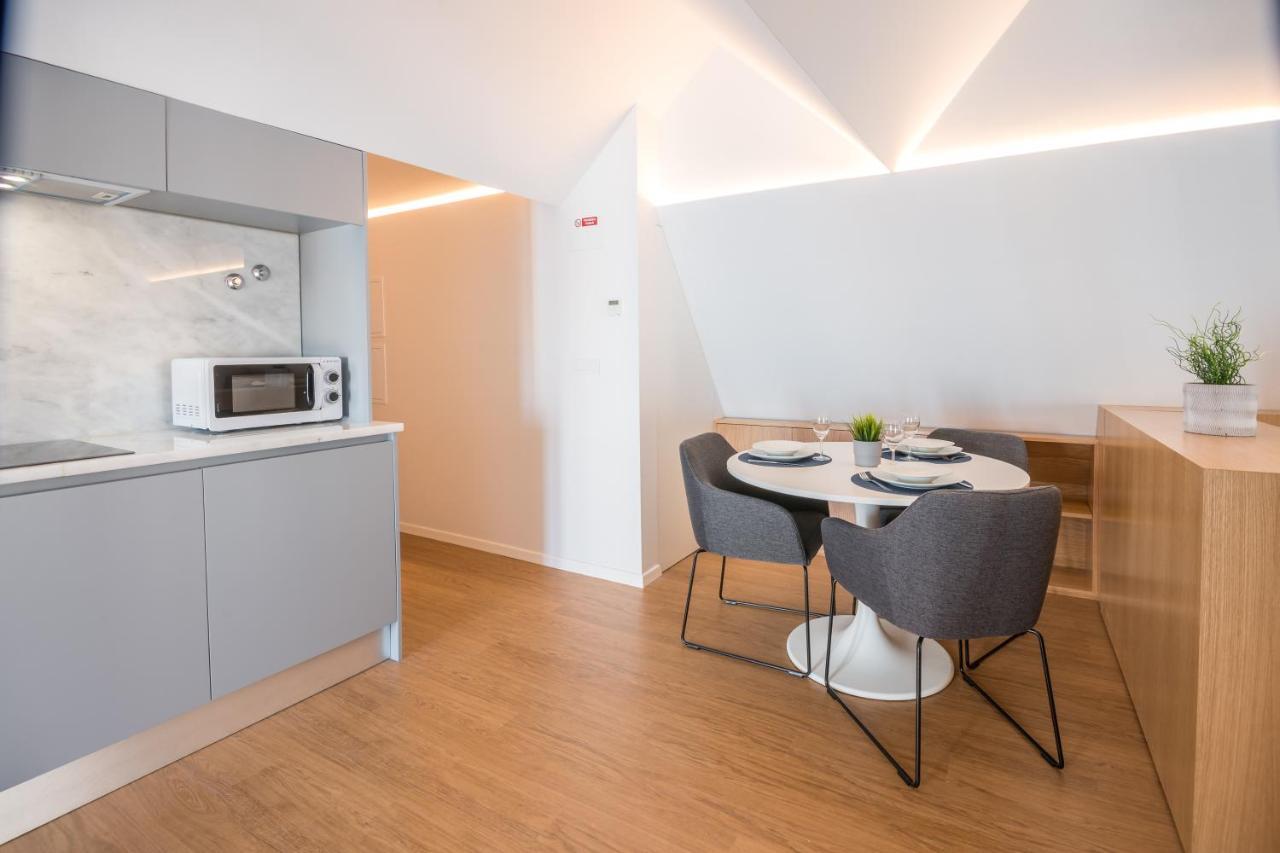 Vista Lisboa Guest Apartments 阿尔马达 外观 照片